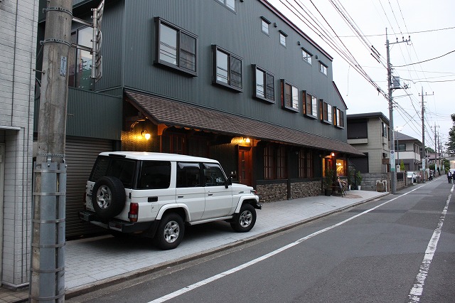 吉祥寺、「クレプスキュール」のお店全体