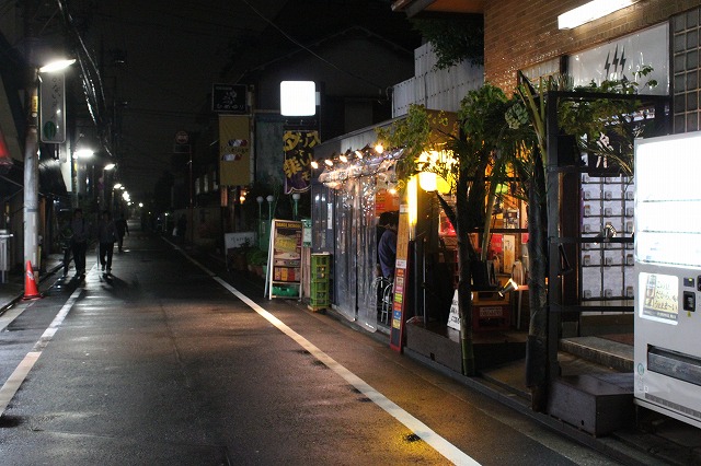  吉祥寺、「酒場deDABADA」のコロッケと変な雇われ店長