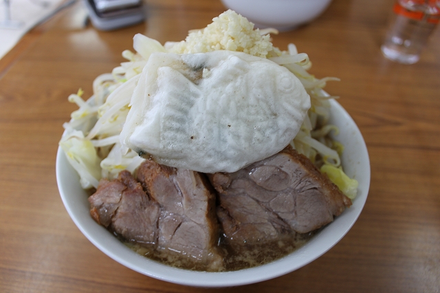 仙台市、「たいやき本舗藤家」の鯛焼きラーメン