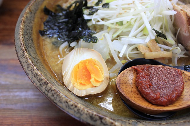 宮城県柴田町、「みそまる麺次郎」の柴田玄米味噌ラーメンよってみた