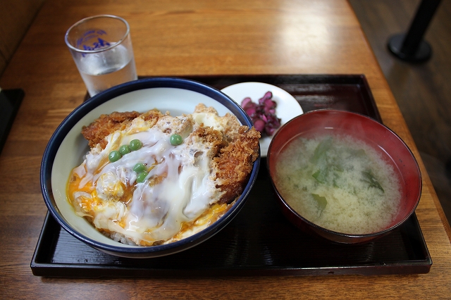 このかつ丼を食べたかったんだ！の西荻窪「坂本屋」のカツ丼