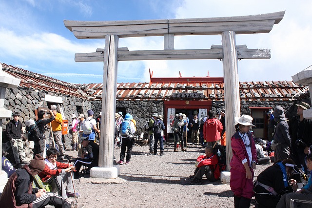 富士山を登ろう2010