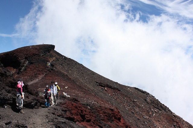 富士山を登ろう2010