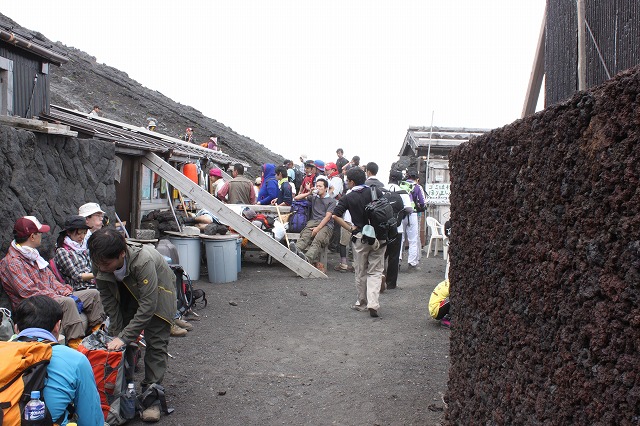 富士山を登ろう2010