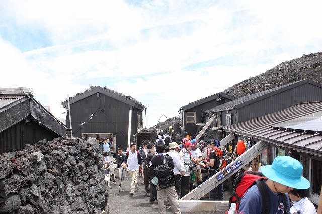 富士山を登ろう2010