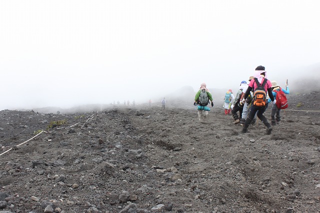 富士山を登ろう2010