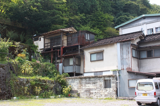 日光のわけわからん建物写真