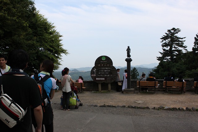 登山者数世界一、「高尾山」の自然研究路6号路を歩いてきた。_0584.jpg